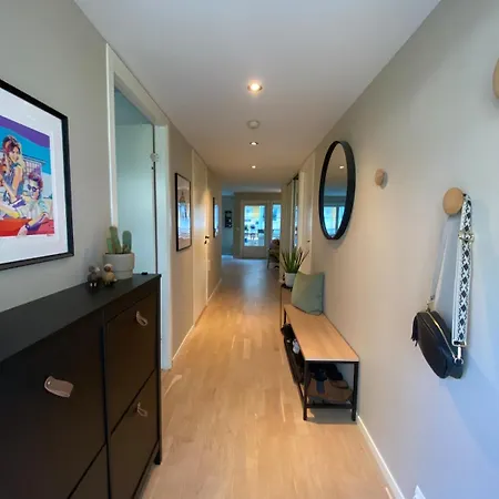 Apartment Stylish 3-room With Free Parking *