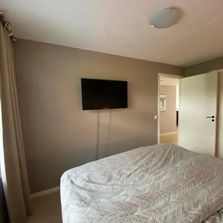 Stylish 3-room With Free Parking Apartment Oslo